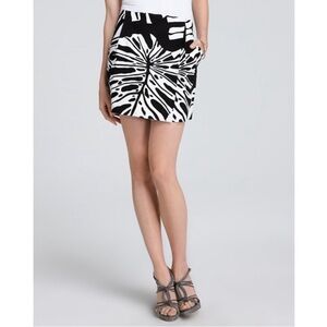 Diane Von Furstenberg Melissa cotton canvas animal leaf black skirt size 8